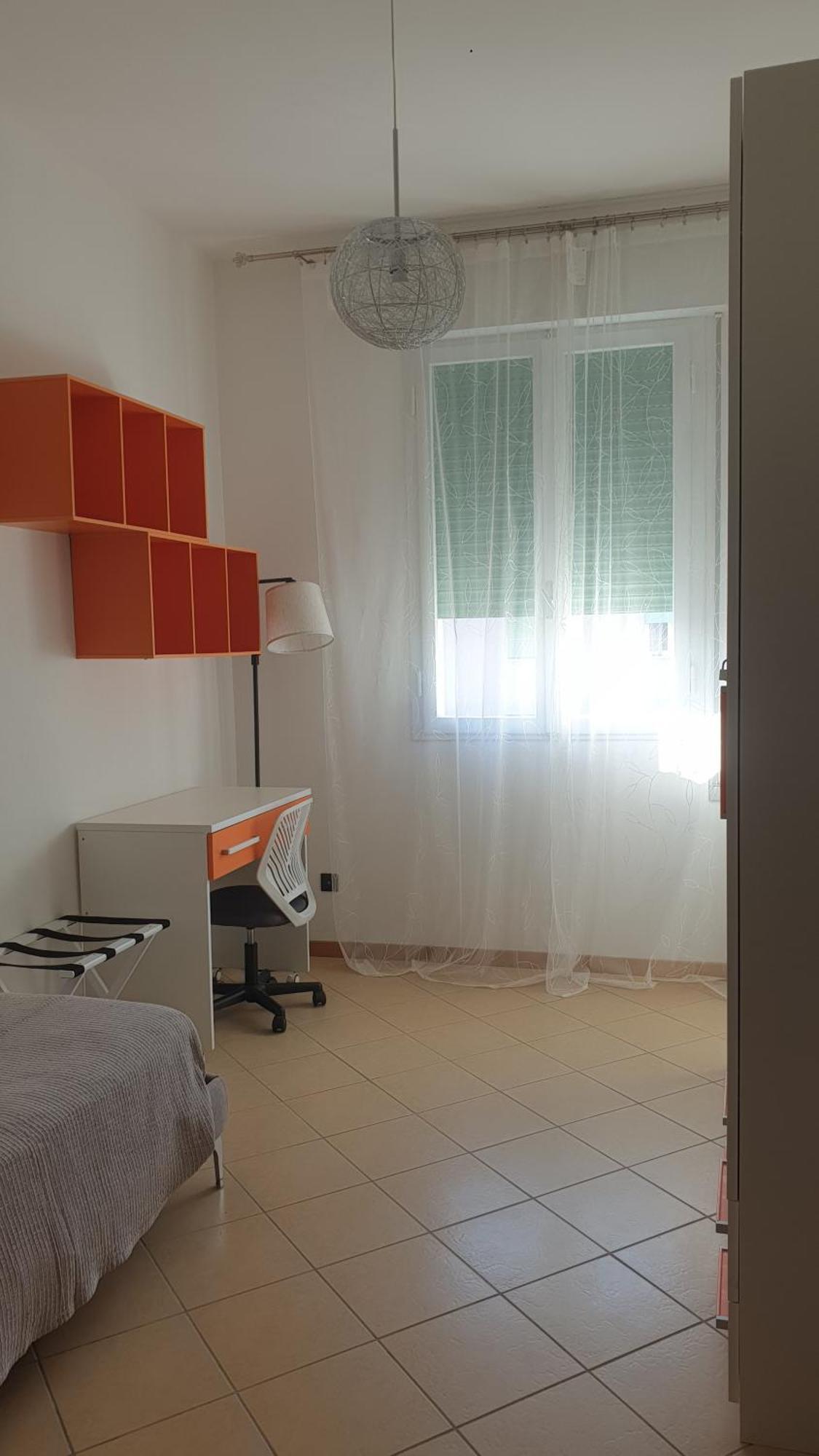 "Casa Mafalda" Zona Stazione - Centro Storico - Teatro Con Parcheggio Interno Imola Buitenkant foto